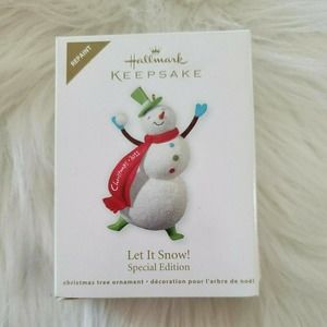 2011 Hallmark Keepsake Let It Snow Repaint Special Edition Snowman Ornament
